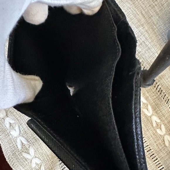 LOUIS VUITTON
Damier Graphite Slender Wallet - Picture 11 of 17